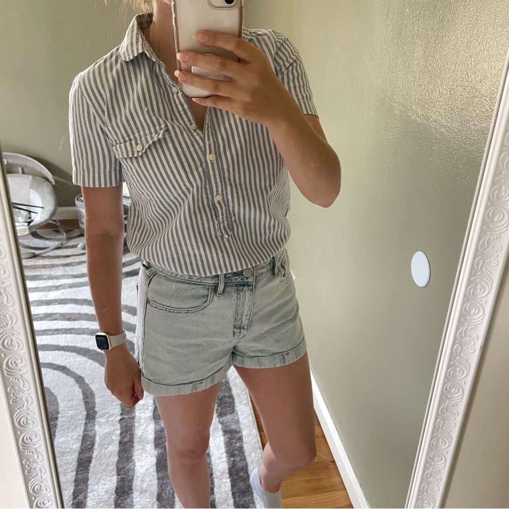 J Crew Size Small Quarter Button Striped Blue and White Short Sleeved Shirt